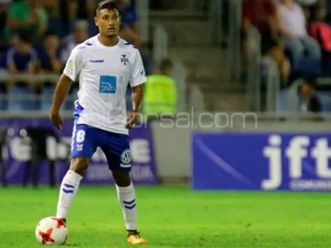 Bryan Acosta lideró empate de Tenerife en Liga 123