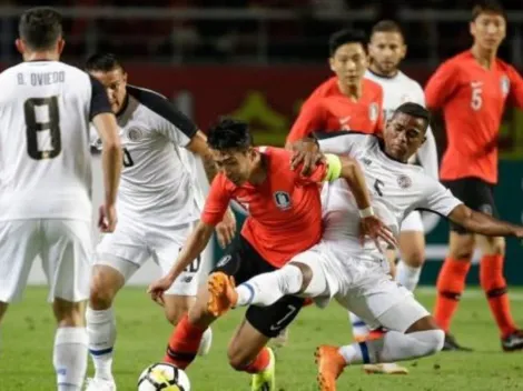 Celso Borges guía a su relevo en la Tricolor