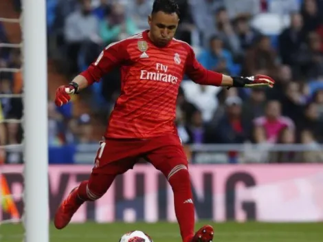 Keylor regaló sus guantes y mira quién es el nuevo dueño