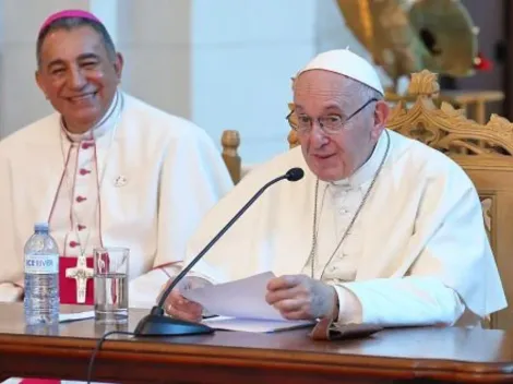 De visita en Centroamérica, Papa Francisco se llevó de regalo la camiseta de una selección