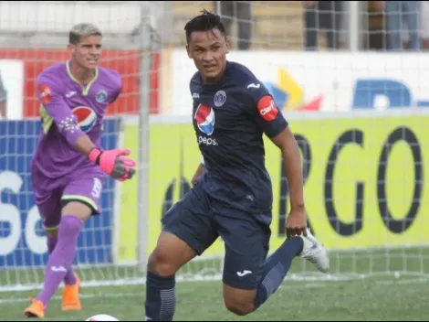 Ex Manchester United estuvo en Honduras viendo a Denil Maldonado