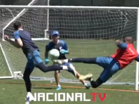 ¡Que juegue de 9! Luis Mejía metió golazo de 'tijereta' en un entrenamiento