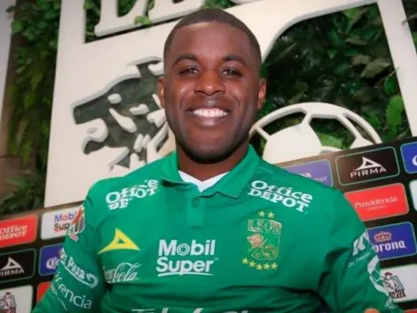 Hinchas de León demuestran todo su cariño a Joel Campbell