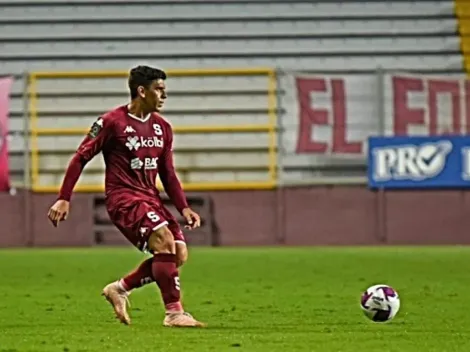 Johnny Acosta deja al Saprissa