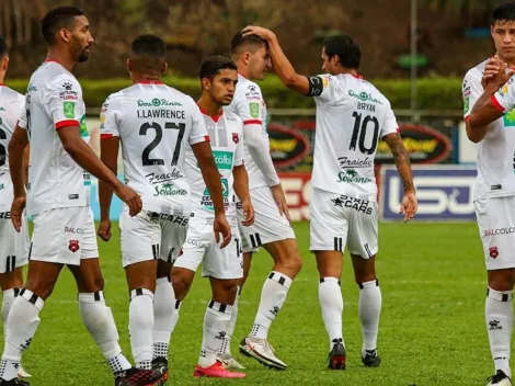 Alajuelense se pronuncias sobre posible ausencia de sus figuras ante Atlanta