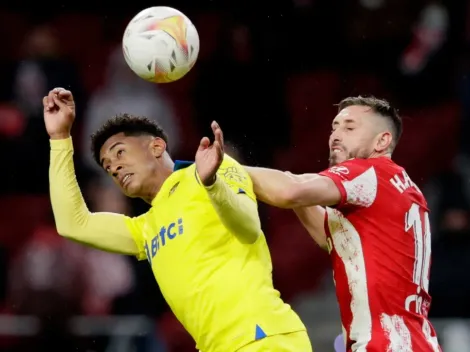 Choco Lozano fue titular en la derrota de Cádiz contra Atlético de Madrid