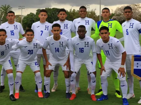 Honduras cumplió en medio del aguacero y goleó 3-0 a Antigua y Barbuda