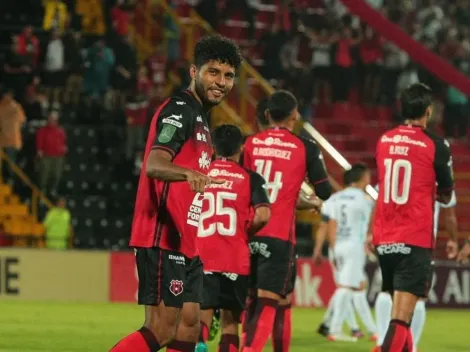 Alajuelense gana sin despeinarse y se asegura un campo en Concachampions