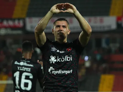 ¿Se va de Alajuelense? Carlos Mora reveló en donde le gustaría jugar