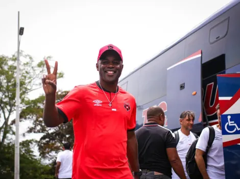 Joel Campbell explicó polémico rechazo a camiseta del Deportivo Saprissa