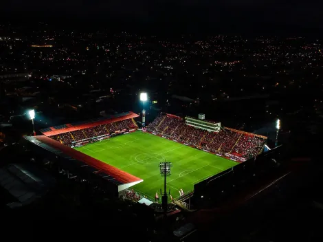 Fuerte decisión: Alajuelense veta de su estadio a importante periodista