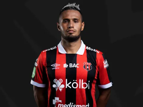 OFICIAL: Alajuelense anunció la salida de Alex López