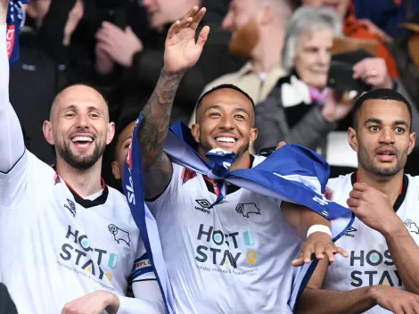 ¡Nathaniel Mendez-Laing y el Derby County consiguen el ascenso en Inglaterra!