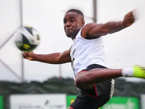 Joel Campbell celebra un título en sus redes antes de la final