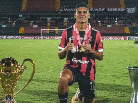 Directiva de Alajuelense toma una decisión con Edward Cedeño