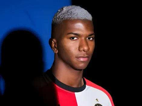 Jeyland Mitchell reveló el motivo especial por el que firmó con el Feyenoord