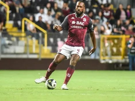 Un pase que sorprende: Kendall Waston deja atónito a Saprissa y Costa Rica