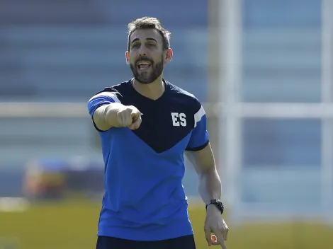 David Dóniga tomó decisión drástica con uno de los legionarios de la Selección de El Salvador