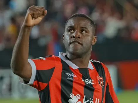 Se olvida de Alajuelense: Joel Campbell toma una drástica decisión en medio del mercado de fichajes