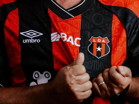 Se va de Costa Rica: Alajuelense confirma un cambio muy esperado en la delantera