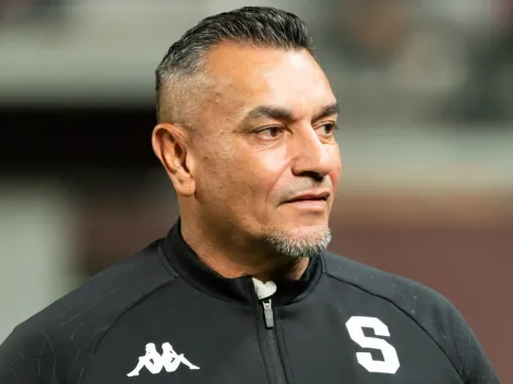 Otra buena noticia para Saprissa: se acerca el refuerzo que José Giacone tanto necesita