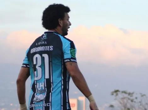 Michael Barrantes se queda afuera de Santa Ana