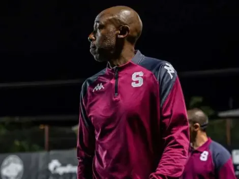 Wanchope recibe la impensada negativa de un legionario