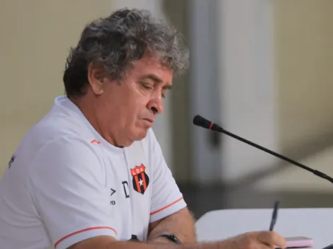 Machillo Ramírez echa a un campeón con Alajuelense