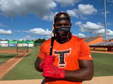 Video: Espectacular atrapada de Yasiel Puig en su debut en la LIDOM