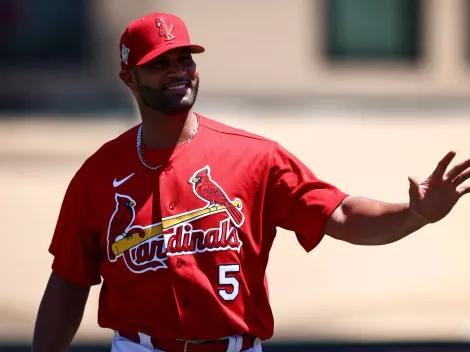 Video: Albert Pujols fue ovacionado en su regreso a los Cardenales