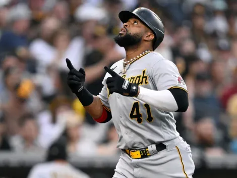 ¡Primero del dia! Piratas mandan a Santana a Brewers