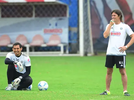 Almeyda ve a Cota fuera de Chivas a pesar de sus actuaciones