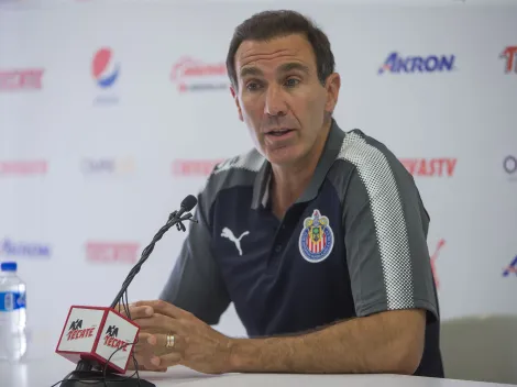 De Anda anunció quién se queda y quién se va de Chivas