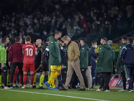 Suspenden el Betis-Sevilla por agresión de aficionados a Joan Jordán