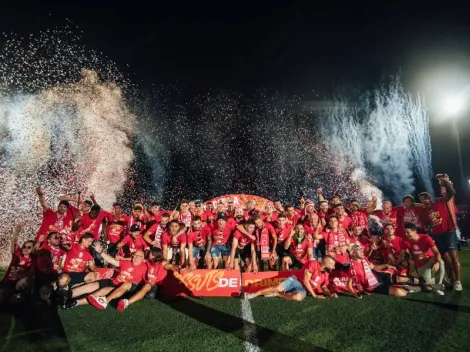 Video: Futbolistas de Girona salvan a fotógrafa de terrible caída