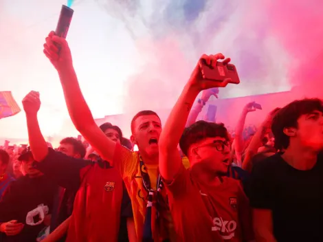 Barcelona: El espectacular recibimiento de sus aficionados previo al duelo de Champions | VIDEO