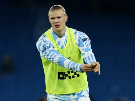 Erling Haaland derrocha estilo con outfit para Navidad