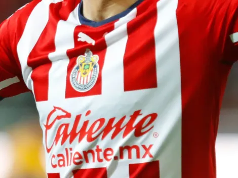 Delantero de Chivas encuentra nuevo equipo lejos de México