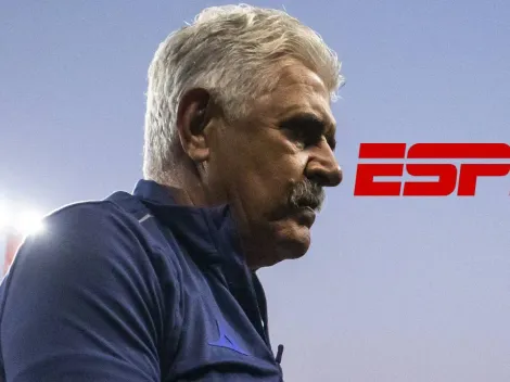 Tuca Ferretti manda SEVERA ADVERTENCIA a ESPN y revela: ¿se retira del banquillo?