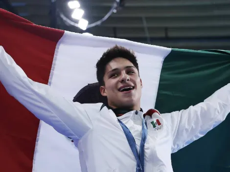 Osmar Olvera rompe en llanto y CONMUEVE a todo México tras medalla en París 2024 | VIDEO