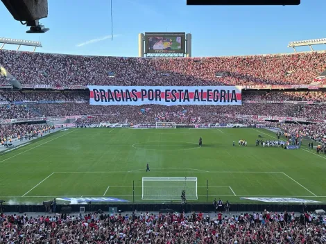 River festejó con su gente: pasillo de Gimnasia, bandera en la tribuna y ovaciones
