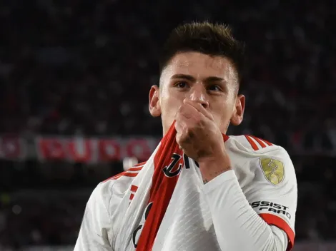 Echeverri se metió en la historia con su gol y un ídolo de River lo felicitó