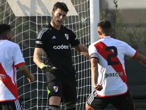 Santiago Beltrán atajó un penal en el River vs. Boca de la Reserva