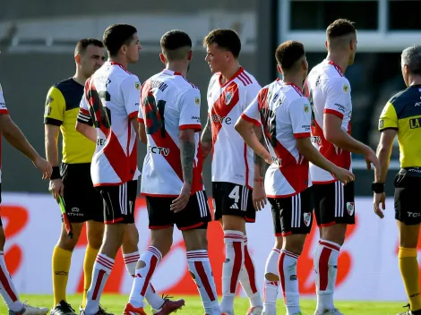 River jugó un partido para el olvido y perdió 2-0 frente a Riestra