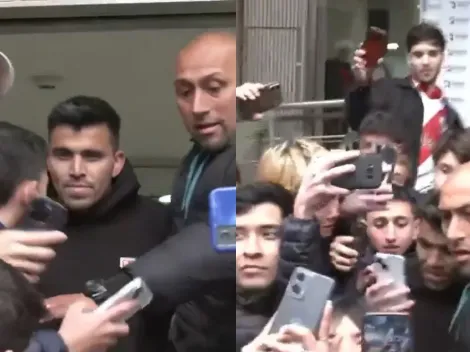 Locura por el Huevo Acuña a la salida de la revisión médica