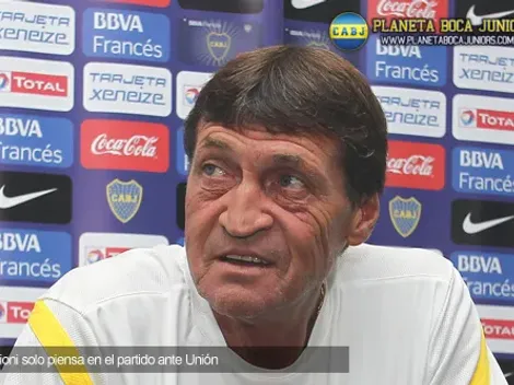 Falcioni: “Las charlas que tenemos nosotros son en el vestuario”