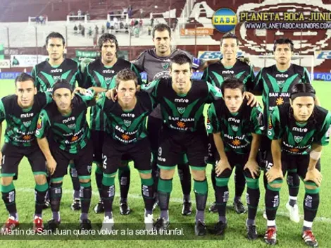 Con el apoyo de sus hinchas