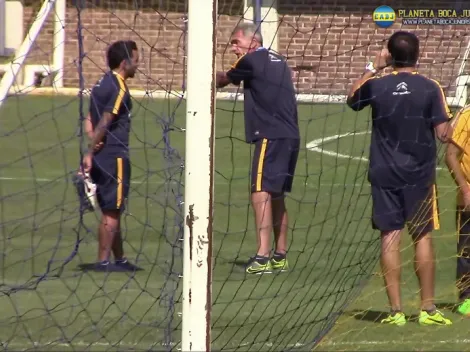 Charla entre Tevez y el preparador físico