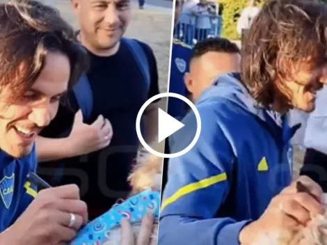 VIDEO | Viral: Cavani le firmó un autógrafo ¡a un perro! en la llegada de Boca a Córdoba