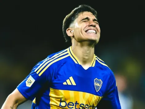 ¿Por qué Exequiel Zeballos juega con una cinta en la oreja?